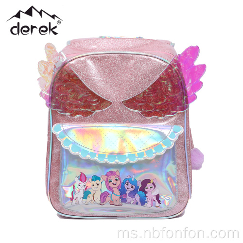 Sayap sekolah kanak -kanak merah jambu yang memodelkan beg sekolah comel